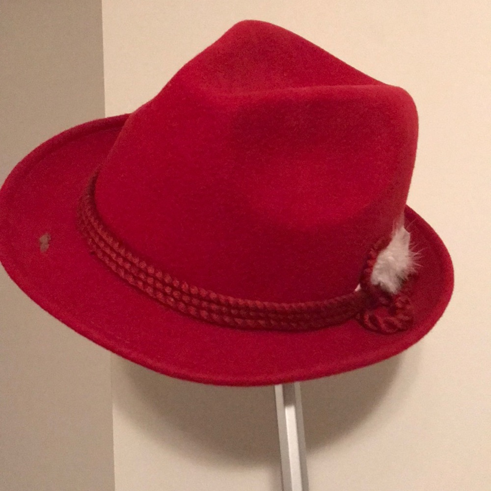 Fashionable hat